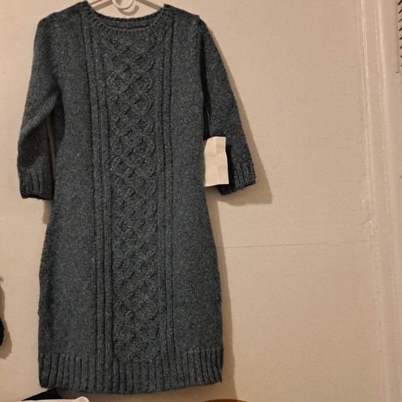 Evan Picone Dresses & Skirts - Evan Picone Dress Gray Sweater Dress